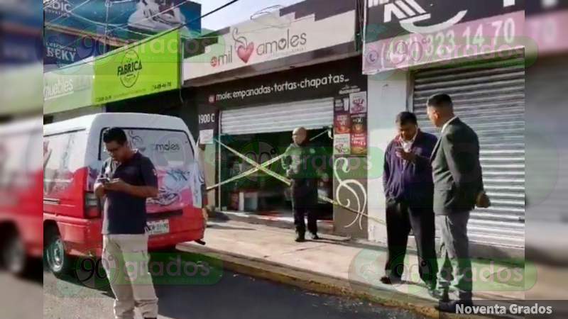 Hallan a mujer degollada dentro de un negocio en Morelia, Michoacán 