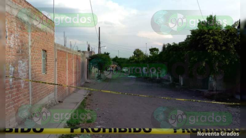 Rafaguean casa, la incendian y matan a dos personas, en Apaseo El Grande, Guanajuato  - Foto 1 
