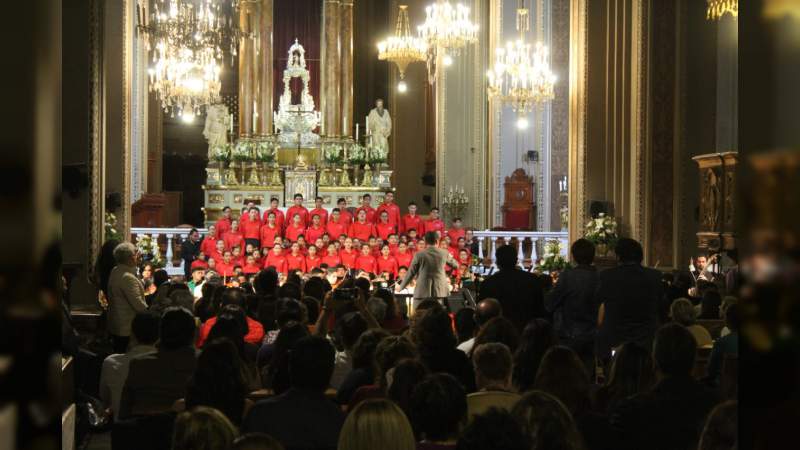 Morelia disfruta de la Orquesta Sinfónica Esperanza Azteca en Catedral - Foto 2 