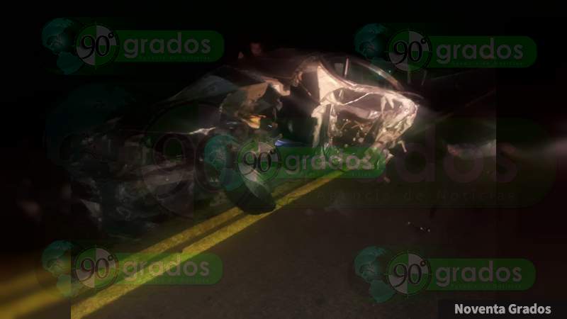 Un muerto y tres lesionados deja un choque en la carretera Zitácuaro-Morelia - Foto 2 