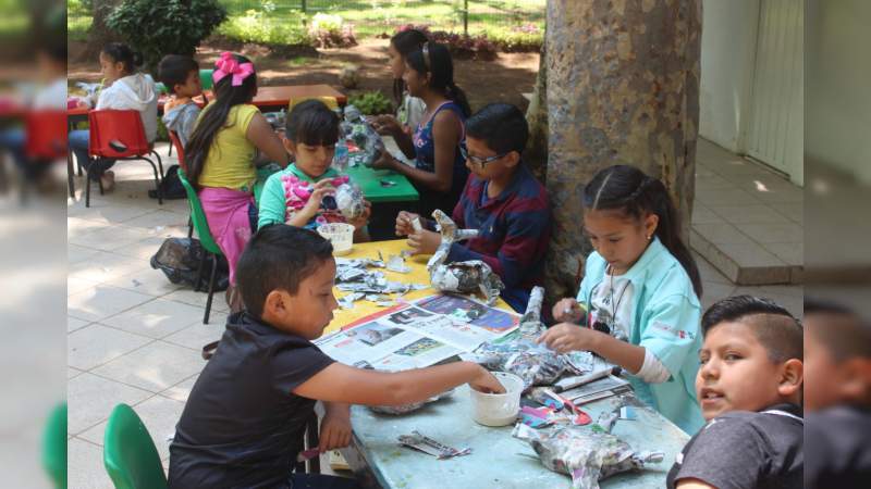 Yumag imparte Taller de Alebrijes en la Bibliotequita del Bosque - Foto 1 