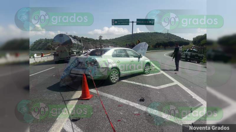Muere la síndico de Tonalá, al volcar su vehículo en la carretera Salamanca-Morelia  - Foto 2 