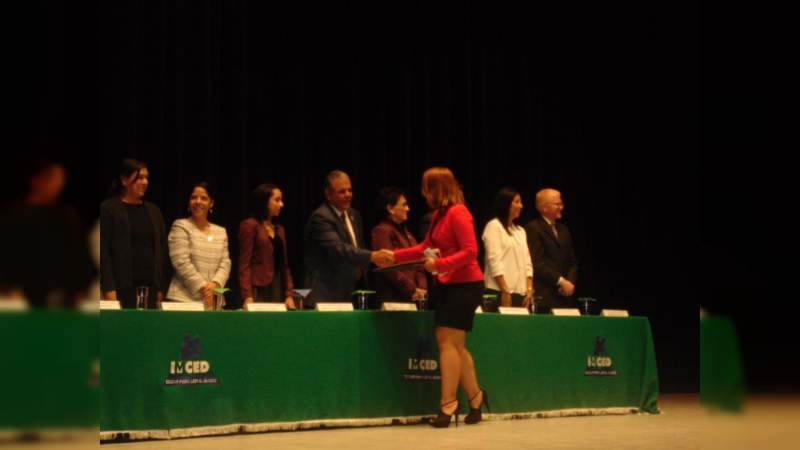 Clausuró el IMCED el ciclo escolar 2019 - Foto 0 