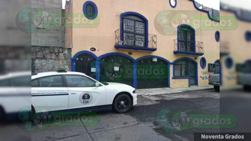 Aseguran marihuana y detienen una mujer tras cateo a negocio en Morelia, Michoacán - Foto 1 