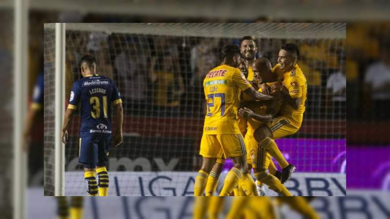Monarcas fue goleado en su primer juego de la temporada 