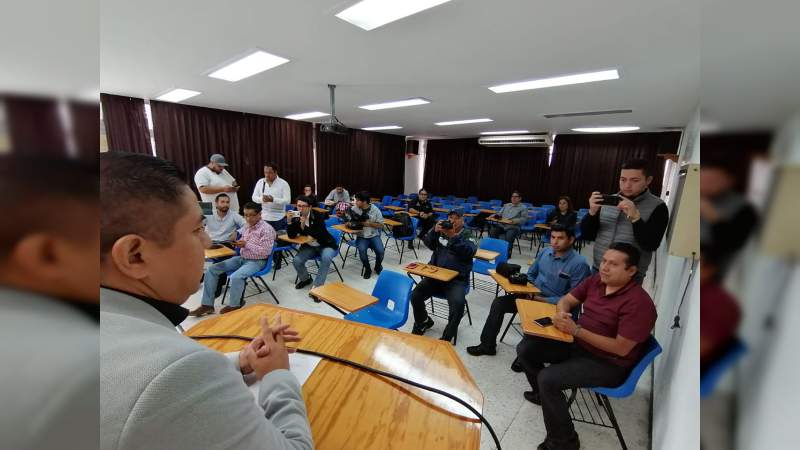 Los medios de comunicación son importantes en el trabajo del Hospital General de Uruapan "Dr. Pedro Daniel Martínez"  - Foto 2 
