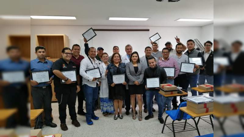 Los medios de comunicación son importantes en el trabajo del Hospital General de Uruapan "Dr. Pedro Daniel Martínez"  - Foto 3 