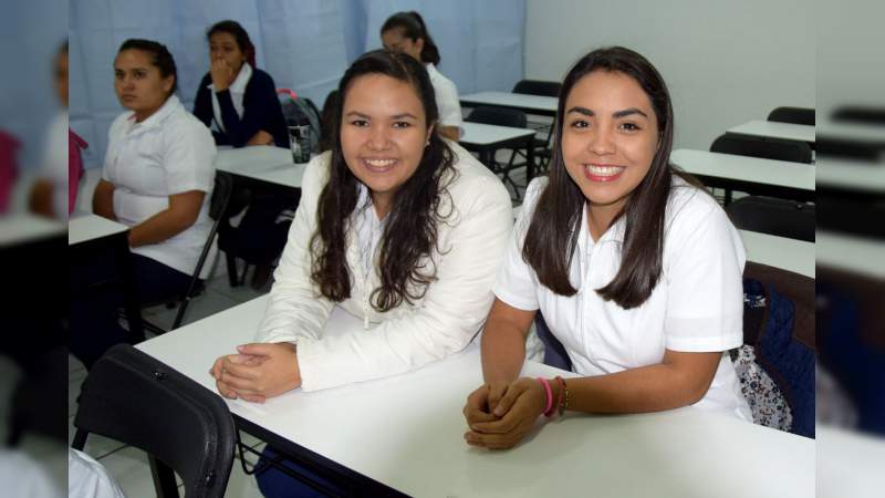 CREE Morelia abre inscripciones para la Licenciatura en Terapia Física - Foto 0 