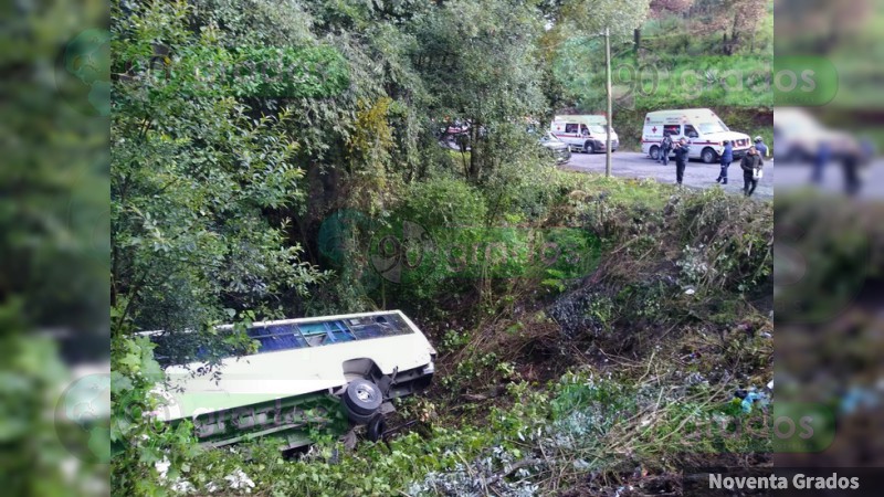 Deja ocho heridos accidente sobre la Amomolulco  - El Charco, en Lerma, Estado de México  - Foto 3 