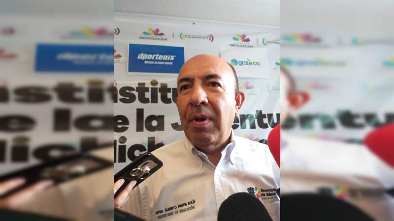 “No es posible entregar de manera unilateral libros de texto gratuitos no oficiales”: Alberto Frutis - Foto 2 