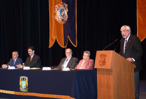 La UNAM debe seguir educando sin distingo de ideología, preferencias o condiciones socioeconómicas: Rector 
