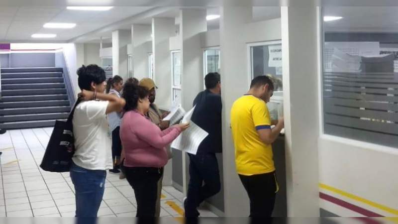 Dispersa SEE pago a trabajadores de la educación 