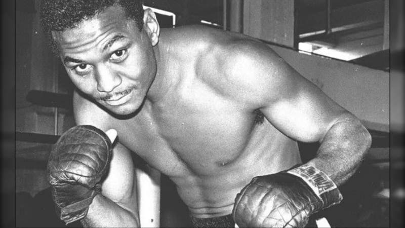 Murió el legendario exboxeador José "Mantequilla" Nápoles 