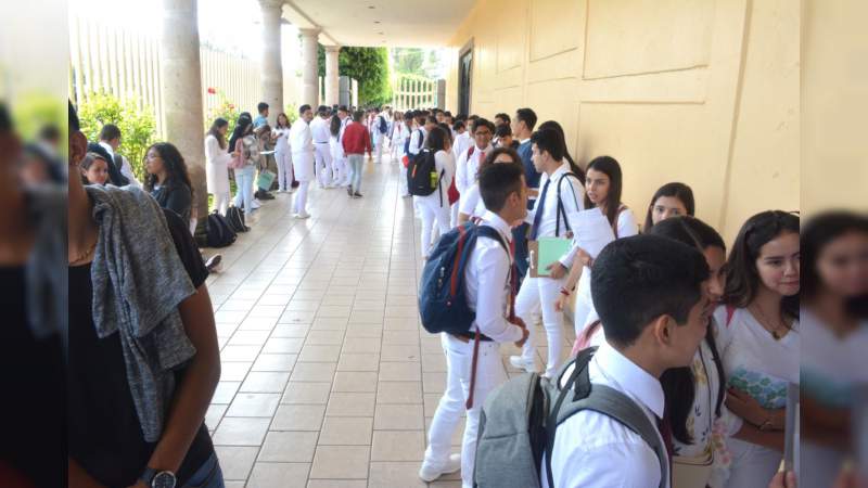 En sede alterna, inician inscripciones de la DES de la Salud en la UMSNH - Foto 1 