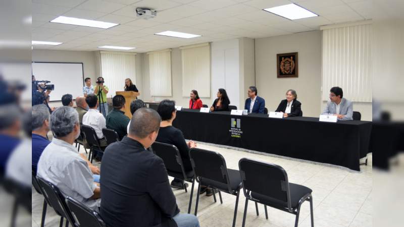 Entregan constancias a 40 nuevos tutores de posgrado en la UMSNH - Foto 1 