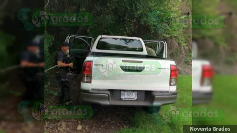 Recuperan camioneta robada en Buenavista, Michoacán 