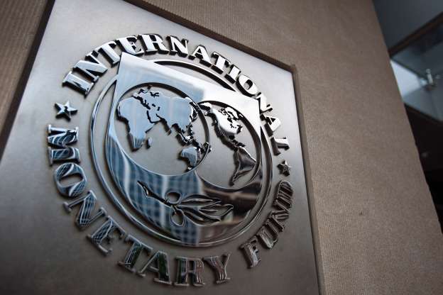 Reduce FMI expectativa de crecimiento de México para 2016 