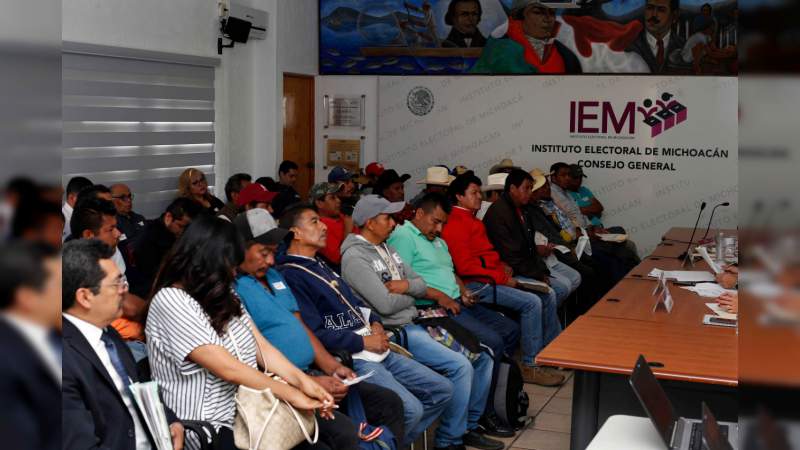  Se lleva a cabo reunión de trabajo entre el IEM y autoridades de la comunidad de Santa María Sevina - Foto 1 