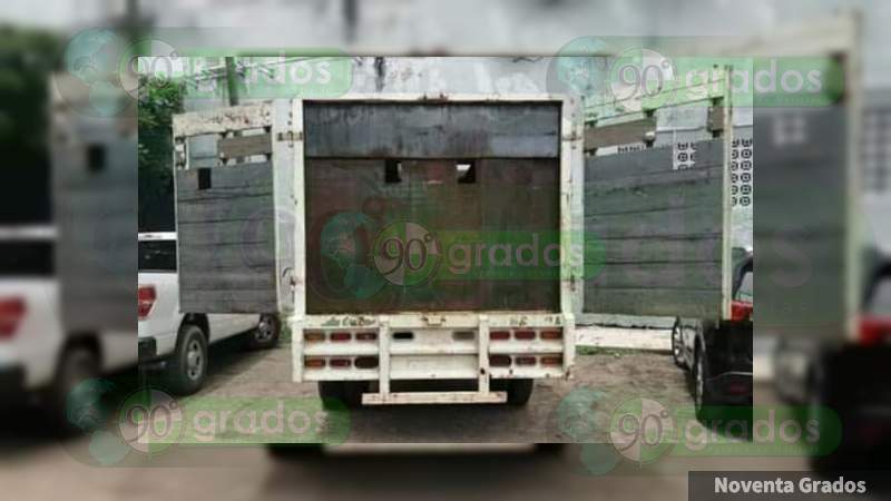 Localizan y aseguran vehículos blindados en Apatzingán, Michoacán - Foto 0 