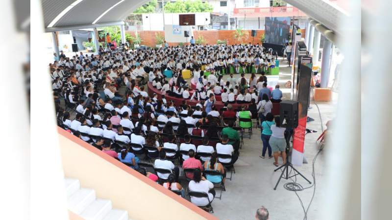 Inversión histórica en infraestructura académica, garantía de mejor educación - Foto 2 