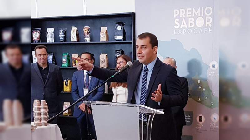 Prioritario reactivar producción de café por su alto impacto socioeconómico: Carlos Pfister - Foto 1 