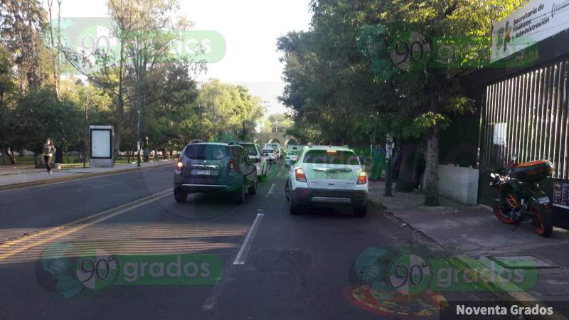 CNTE se manifiesta en la Secretaría de Finanzas - Foto 1 