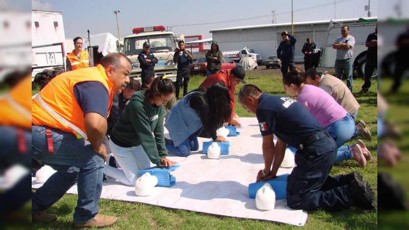Capacitan en materia de protección civil a ciudadanos  - Foto 0 