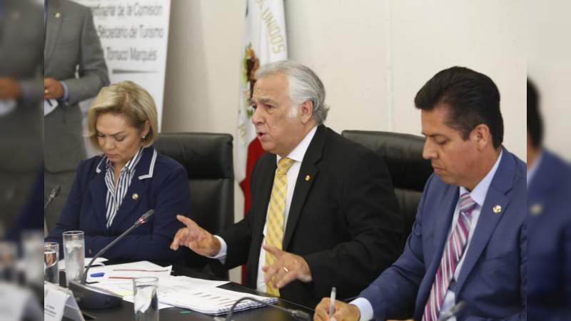 Busca comisión de Turismo coadyuvar en el desarrollo turístico del país - Foto 0 