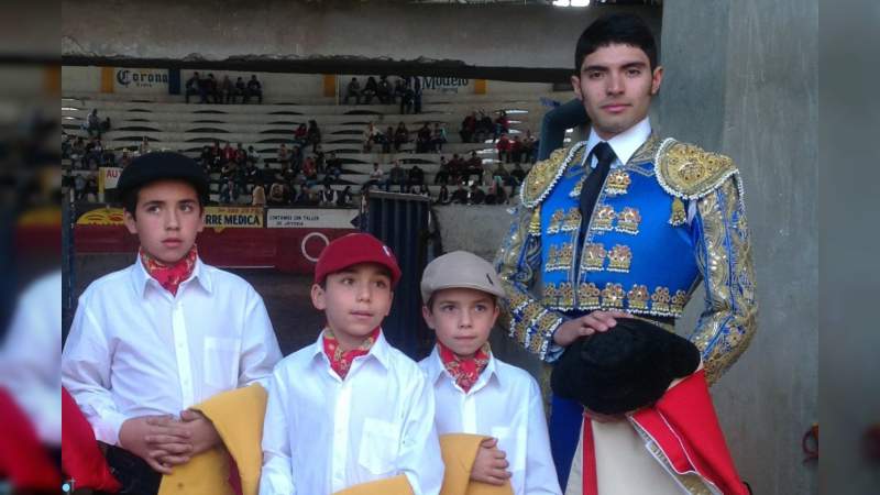 Inician hoy las vacadas de oportunidad en la monumental de Morelia; entrada gratis  