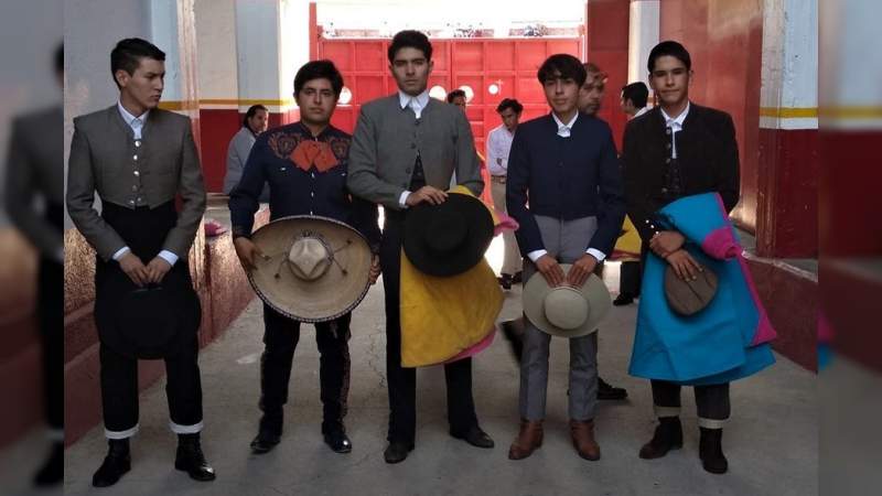 Triunfan Jairo López y Roberto Benítez en la primera Vacada de Oportunidad - Foto 1 