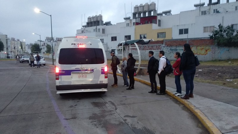 Habitantes del fraccionamiento Villas del Oriente de Morelia urgen solución ante la falta de transporte público  - Foto 3 