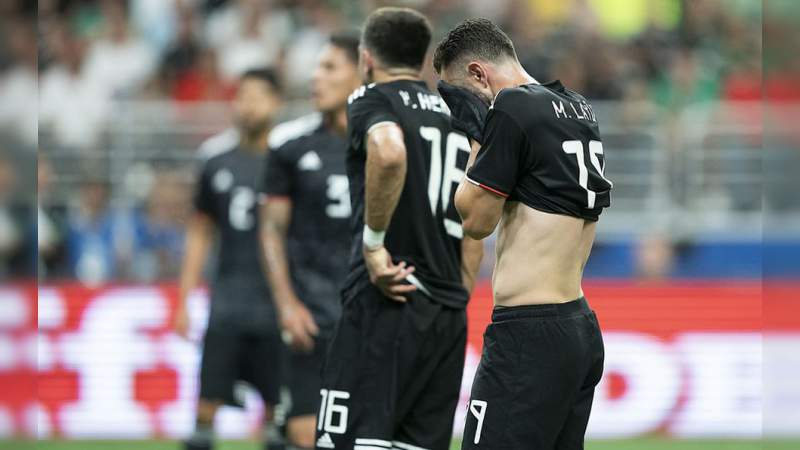 Argentina le propina una goleada de 4-0 al Tri 