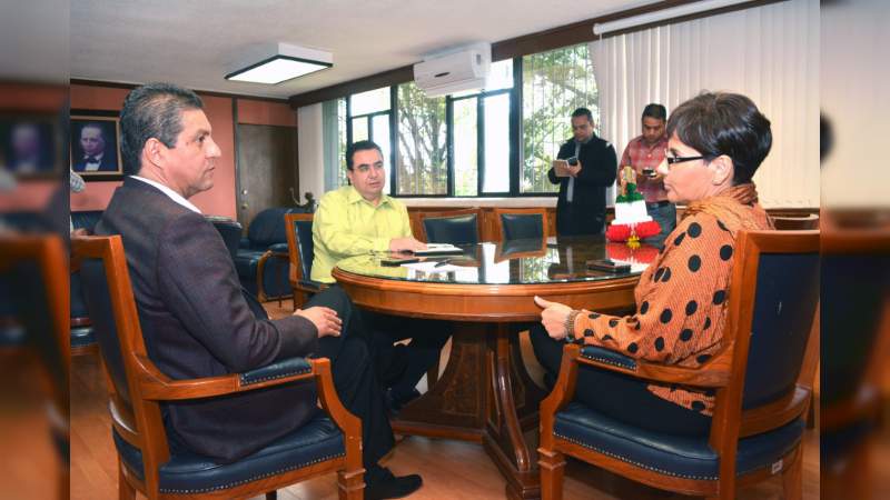 Se reúne Rector nicolaita con titular de la SSM - Foto 0 