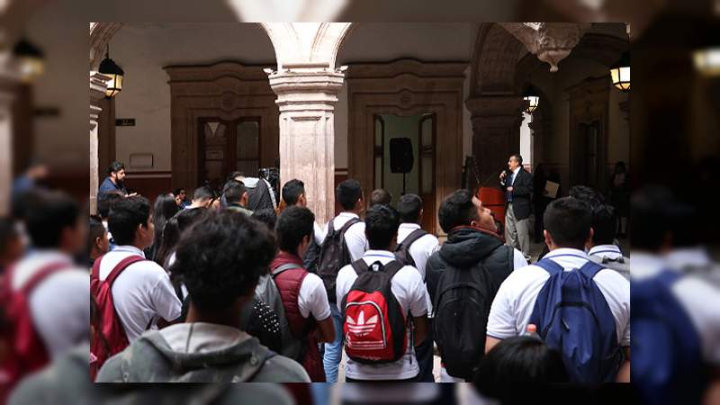 Museo Histórico del Poder Judicial de Michoacán conmemora a través de exposición, los 45 años del Escudo Oficial del Estado - Foto 2 