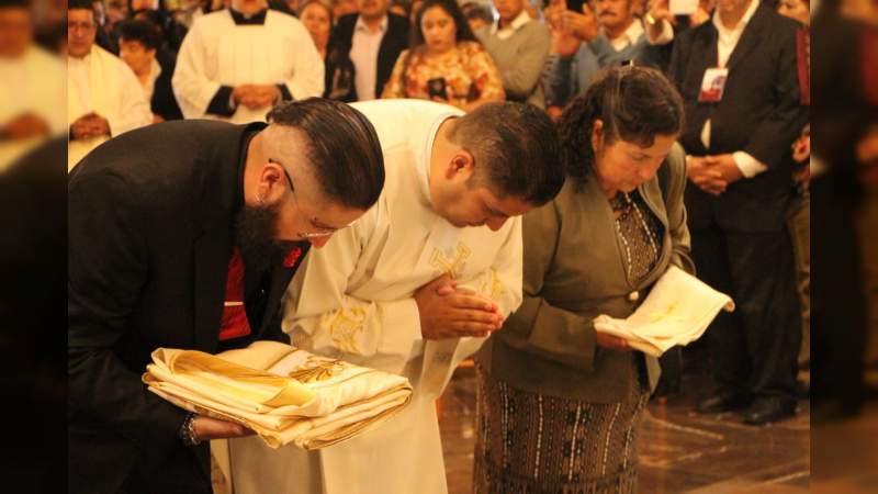 Ordenaciones sacerdotales conferidas por el Sr. Arzobispo de Morelia, Carlos Garfias Merlos - Foto 2 