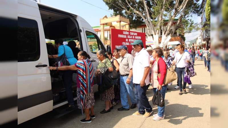 Viajan de Coalcomán, Michoacán a Estados Unidos, 35 Palomas mensajeras - Foto 1 