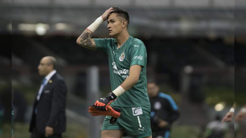 Raúl Gudiño desmiente robo de su camioneta de lujo 