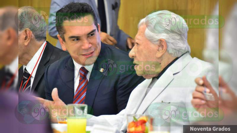 Ignacio López Tarso recibe la presea José María Morelos y Pavón - Foto 4 