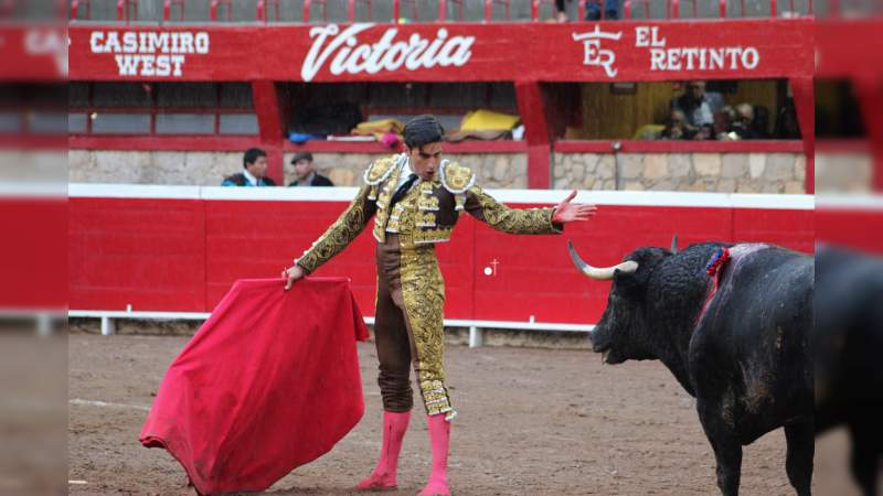 Triunfan Antonio Mendoza, Arturo Del Alba y El Moso en la Monumental de Morelia - Foto 0 