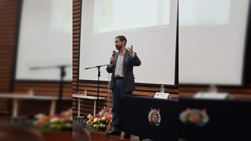 Inicia seminario sobre servicios en línea que ofrece la UMSNH  - Foto 1 