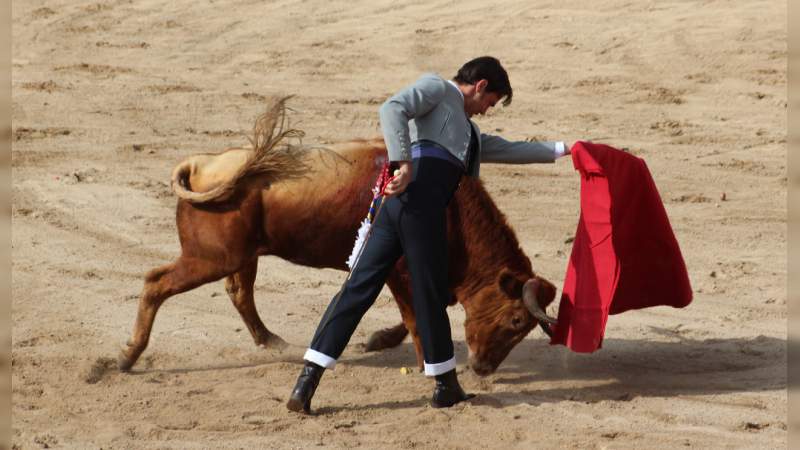 Triunfos de Juan Chávez, José Mauricio y Sergio Flores en Lagunillas - Foto 1 