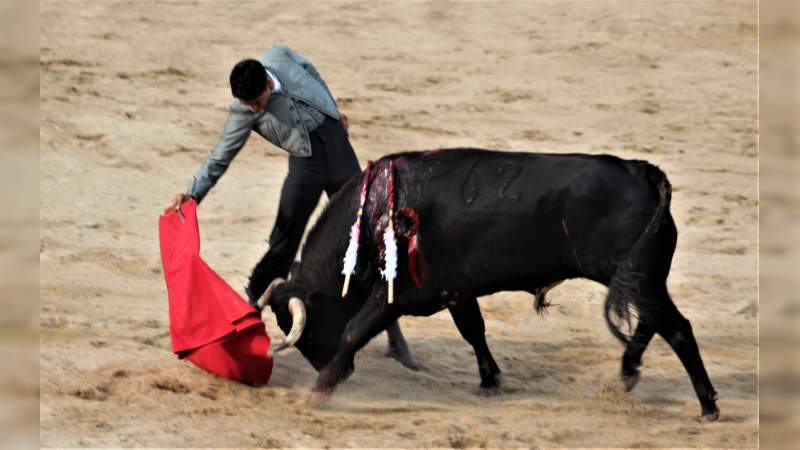 Triunfos de Juan Chávez, José Mauricio y Sergio Flores en Lagunillas - Foto 2 