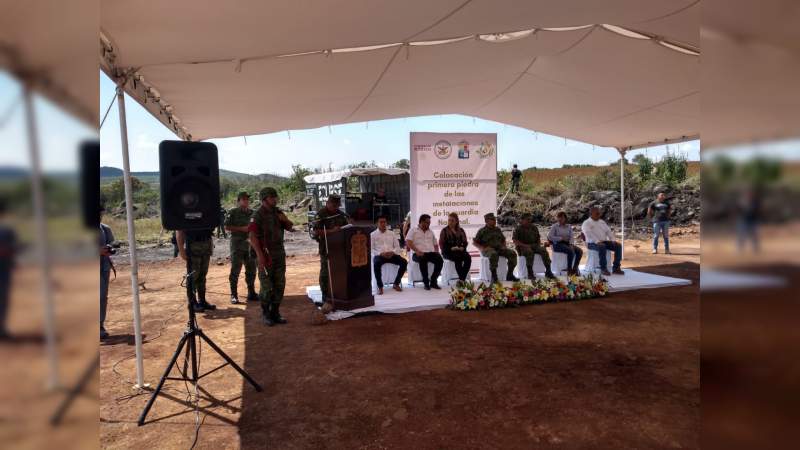 Colocan la primera piedra para la edificación de cuartel para la Guardia Nacional en Angamacutiro, Michoacán - Foto 1 