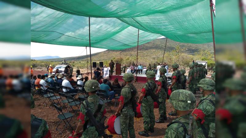 Colocan la primera piedra para la edificación de cuartel para la Guardia Nacional en Angamacutiro, Michoacán - Foto 3 