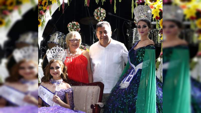 Con la coronación de SGM Beverly I, inicia Expo Feria Octubrina Apatzingán 2019 - Foto 1 