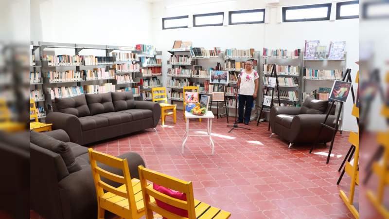 La Biblioteca Pública Benito Juárez de Apatzingán reabre sus puertas  - Foto 0 