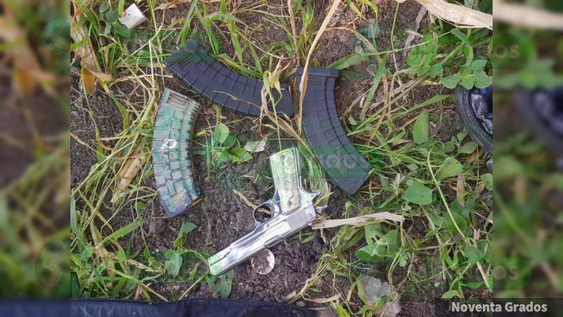 Se enfrenta Guardia Nacional con robacarros, hay un detenido  - Foto 7 