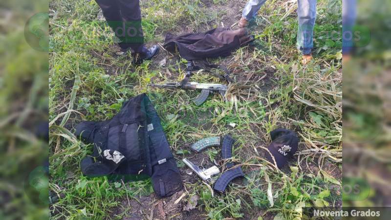 Se enfrenta Guardia Nacional con robacarros, hay un detenido  - Foto 8 