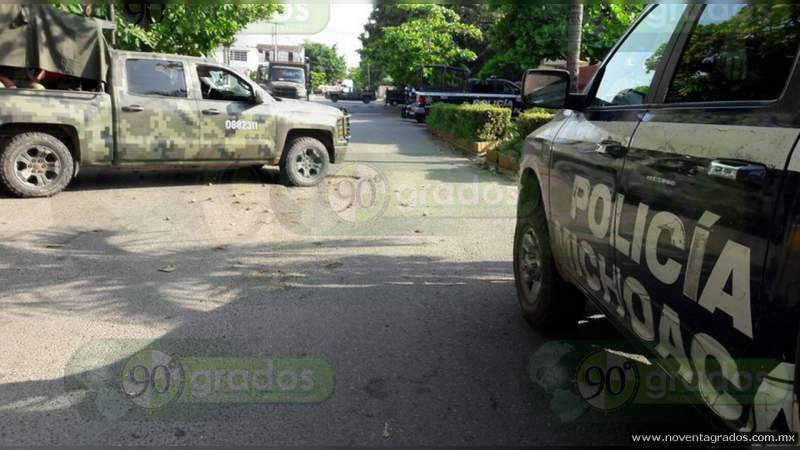 Ejecutan a persona en una camioneta en Sahuayo, Michoacán 