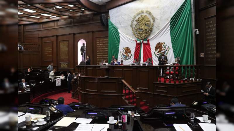 Aprueban recipiendario de la condecoración “Constitución de Apatzingán” 